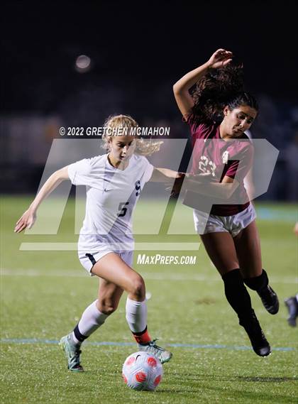 Thumbnail 1 in St. Joseph vs Staples (FCIAC Finals) photogallery.