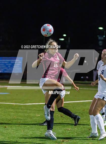 Thumbnail 3 in St. Joseph vs Staples (FCIAC Finals) photogallery.