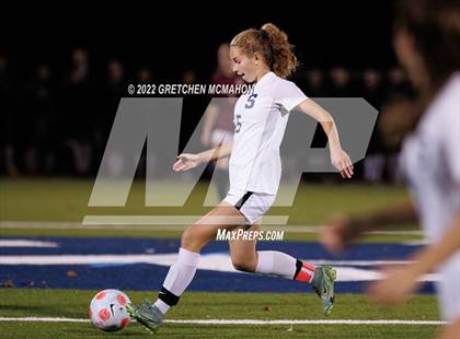 Thumbnail 2 in St. Joseph vs Staples (FCIAC Finals) photogallery.