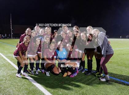 Thumbnail 3 in St. Joseph vs Staples (FCIAC Finals) photogallery.