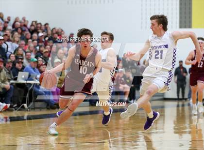 Thumbnail 2 in Edgewood vs. Whitesboro (UIL 3A Region II Area Playoff) photogallery.