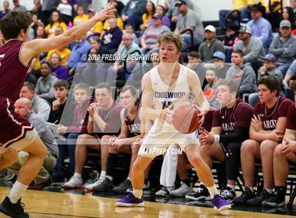 Thumbnail 3 in Edgewood vs. Whitesboro (UIL 3A Region II Area Playoff) photogallery.
