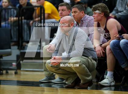 Thumbnail 3 in Edgewood vs. Whitesboro (UIL 3A Region II Area Playoff) photogallery.