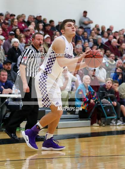 Thumbnail 2 in Edgewood vs. Whitesboro (UIL 3A Region II Area Playoff) photogallery.