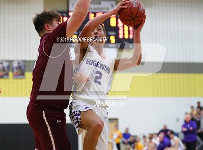 Thumbnail 2 in Edgewood vs. Whitesboro (UIL 3A Region II Area Playoff) photogallery.