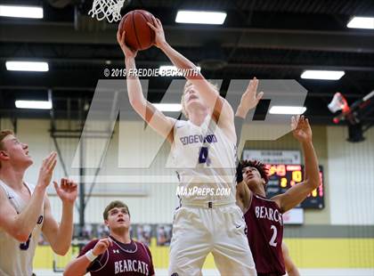 Thumbnail 1 in Edgewood vs. Whitesboro (UIL 3A Region II Area Playoff) photogallery.