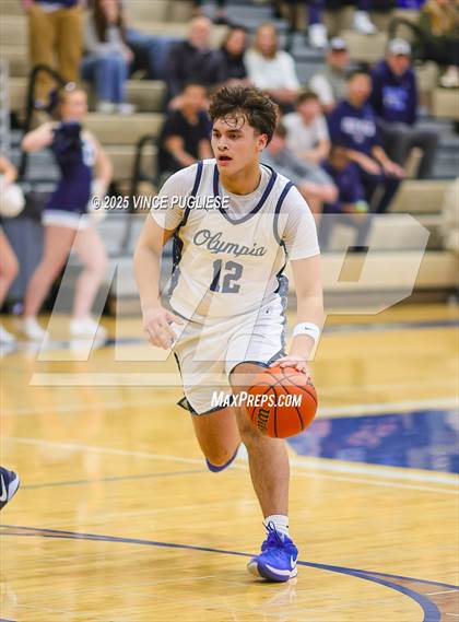 Thumbnail 1 in Spanaway Lake @ Olympia photogallery.