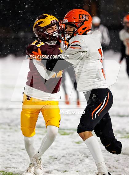 Thumbnail 2 in Greeley Central @ Windsor photogallery.