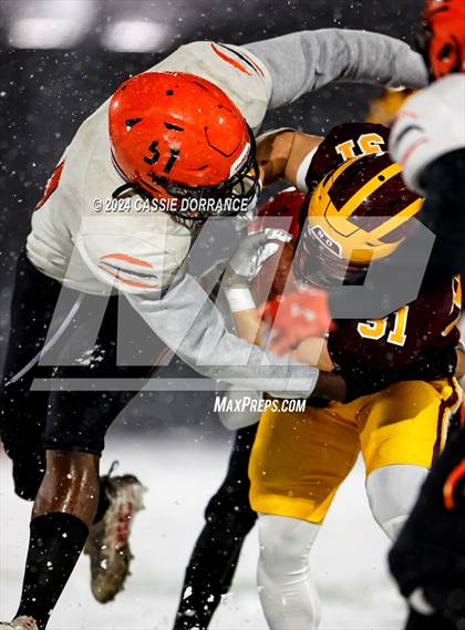 Thumbnail 1 in Greeley Central @ Windsor photogallery.