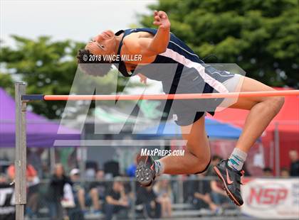 Thumbnail 2 in WIAA 3A Track and Field Finals photogallery.