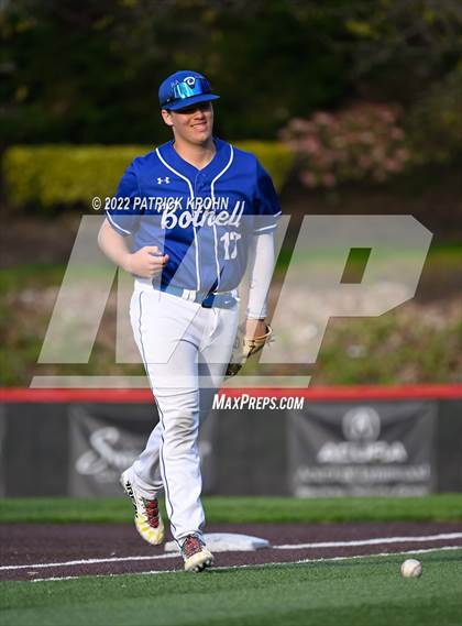 Thumbnail 3 in Bothell vs Eastlake (District 1/2 4A Playoffs) photogallery.