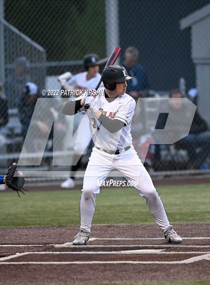 Thumbnail 1 in Bothell vs Eastlake (District 1/2 4A Playoffs) photogallery.