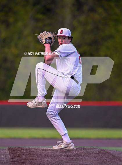 Thumbnail 2 in Bothell vs Eastlake (District 1/2 4A Playoffs) photogallery.