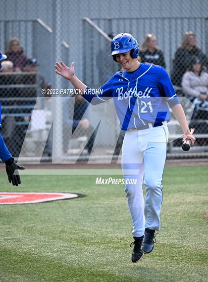 Thumbnail 1 in Bothell vs Eastlake (District 1/2 4A Playoffs) photogallery.