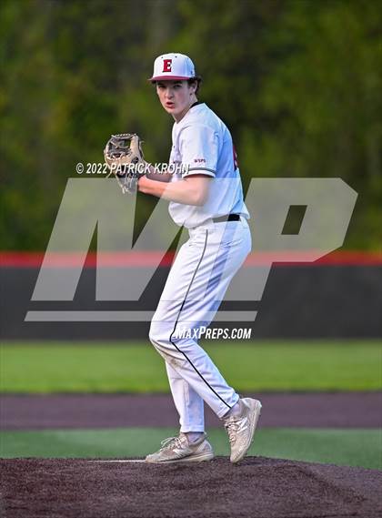 Thumbnail 3 in Bothell vs Eastlake (District 1/2 4A Playoffs) photogallery.