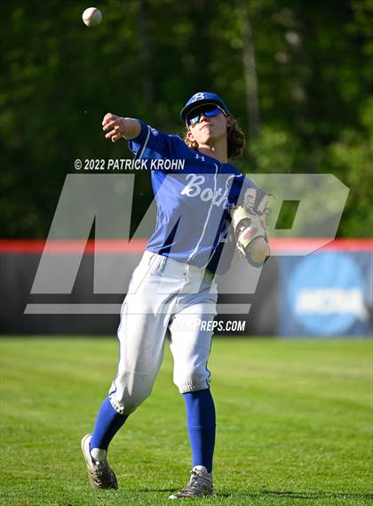 Thumbnail 2 in Bothell vs Eastlake (District 1/2 4A Playoffs) photogallery.