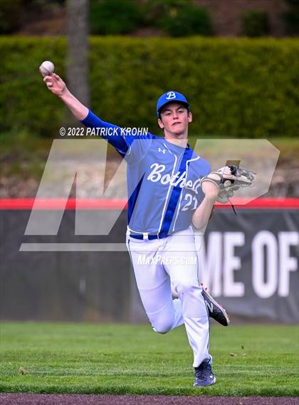Thumbnail 2 in Bothell vs Eastlake (District 1/2 4A Playoffs) photogallery.