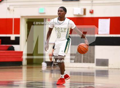 Thumbnail 1 in Long Beach Poly vs. Saugus (Trevor Ariza Tip-off Classic) photogallery.
