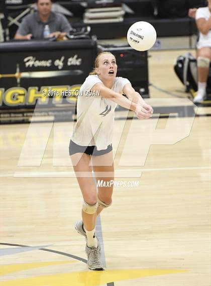Thumbnail 1 in Mater Dei @ Foothill photogallery.