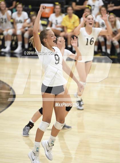 Thumbnail 3 in Mater Dei @ Foothill photogallery.