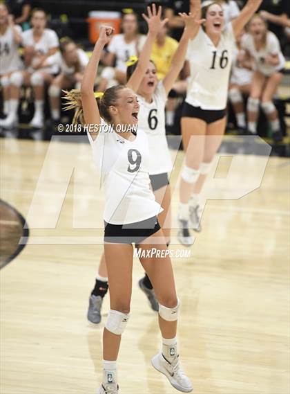 Thumbnail 1 in Mater Dei @ Foothill photogallery.