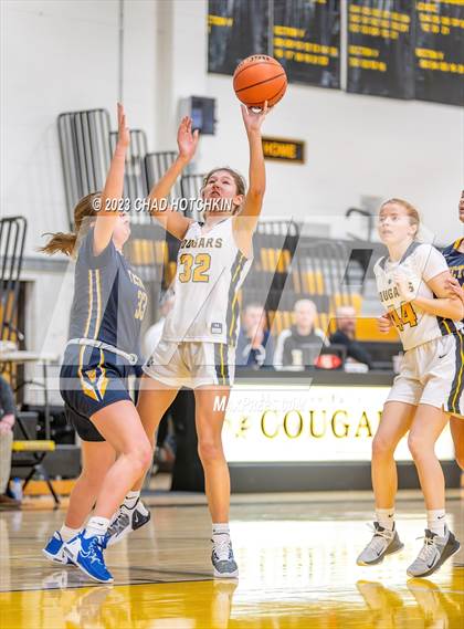 Thumbnail 1 in Victor @ Honeoye Falls-Lima photogallery.