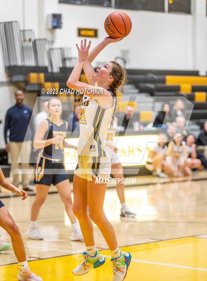 Thumbnail 2 in Victor @ Honeoye Falls-Lima photogallery.