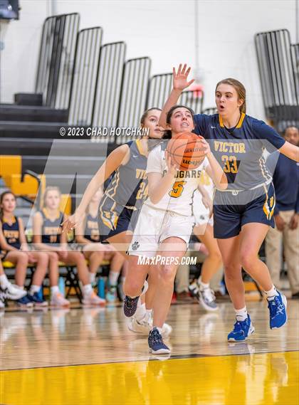 Thumbnail 3 in Victor @ Honeoye Falls-Lima photogallery.