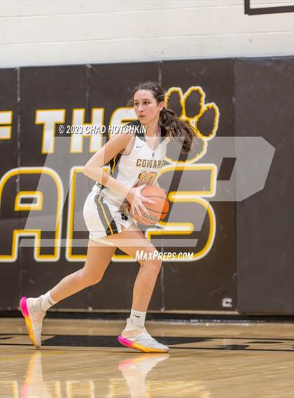 Thumbnail 2 in Victor @ Honeoye Falls-Lima photogallery.