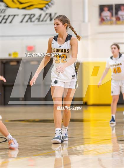 Thumbnail 2 in Victor @ Honeoye Falls-Lima photogallery.