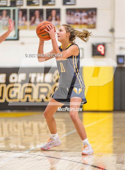 Thumbnail 3 in Victor @ Honeoye Falls-Lima photogallery.