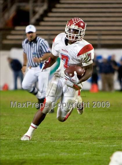 Thumbnail 2 in Manatee vs. Plant (FHSAA 5A Final) photogallery.