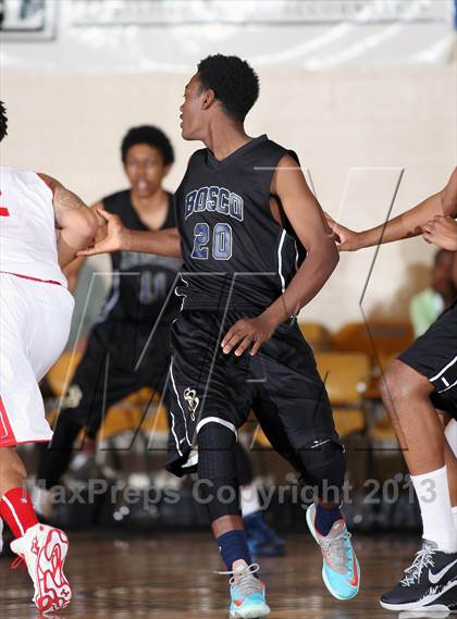 Thumbnail 1 in Denver East vs. St. John Bosco (City of Palms Classic) photogallery.