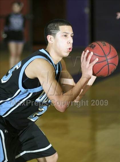 Thumbnail 2 in Downey @ Johansen photogallery.
