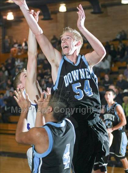 Thumbnail 1 in Downey @ Johansen photogallery.