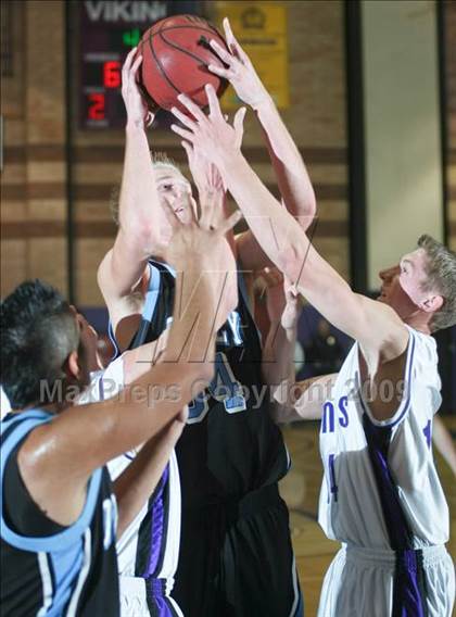 Thumbnail 1 in Downey @ Johansen photogallery.