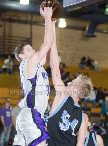 Thumbnail 3 in Downey @ Johansen photogallery.