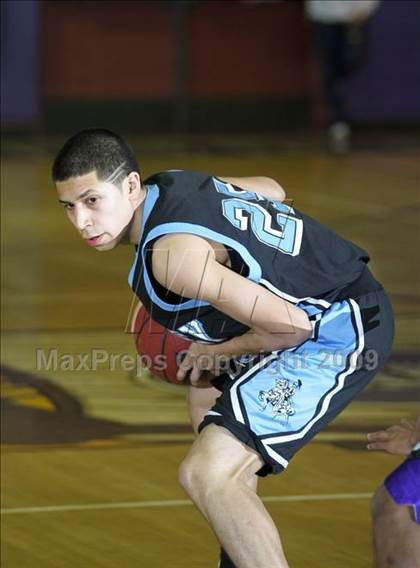 Thumbnail 2 in Downey @ Johansen photogallery.