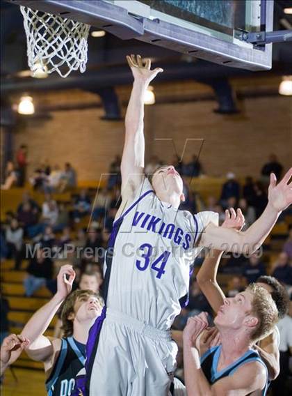 Thumbnail 1 in Downey @ Johansen photogallery.