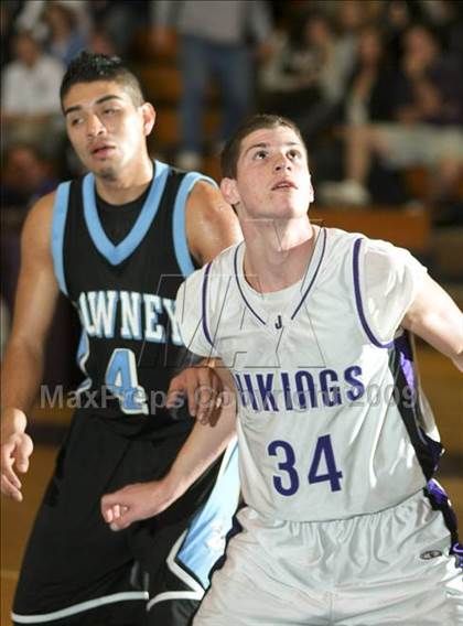 Thumbnail 1 in Downey @ Johansen photogallery.