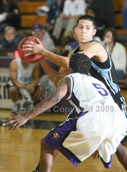 Thumbnail 2 in Downey @ Johansen photogallery.