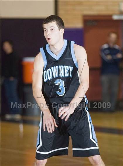 Thumbnail 2 in Downey @ Johansen photogallery.