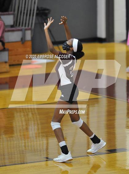 Thumbnail 1 in St. Agnes Academy @ Pearland photogallery.