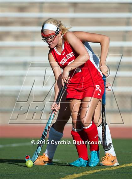 Thumbnail 2 in Grandview vs. Regis Jesuit photogallery.