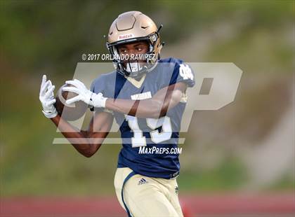 Thumbnail 2 in La Jolla @ Mater Dei Catholic photogallery.