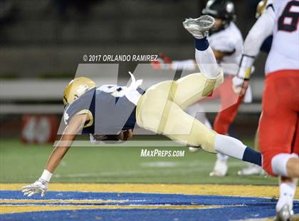 Thumbnail 1 in La Jolla @ Mater Dei Catholic photogallery.