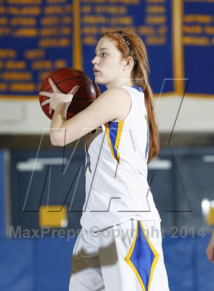Thumbnail 1 in Notre Dame Catholic @ Brookfield photogallery.