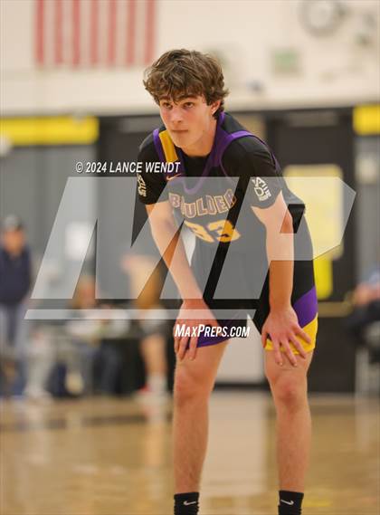 Thumbnail 1 in Longmont vs. Boulder photogallery.