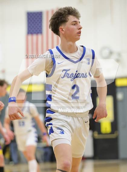 Thumbnail 3 in Longmont vs. Boulder photogallery.
