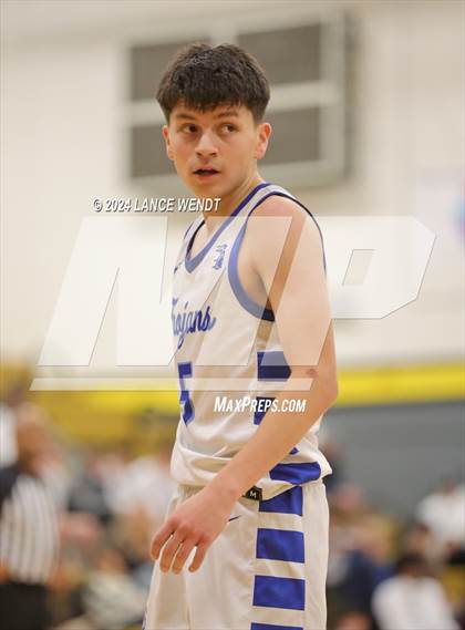 Thumbnail 3 in Longmont vs. Boulder photogallery.